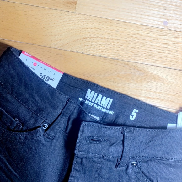 Black Ripped Jeans - Picture 3 of 3